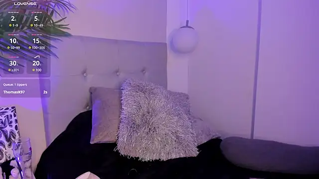 Snapshot of Manu_Velez chatting on 01/05/25, 05:51 Manu Velez online show from 01/05/25, 05:51