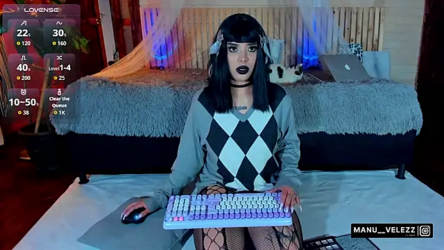 Manu Velez online show from 11/27/25, 06:04