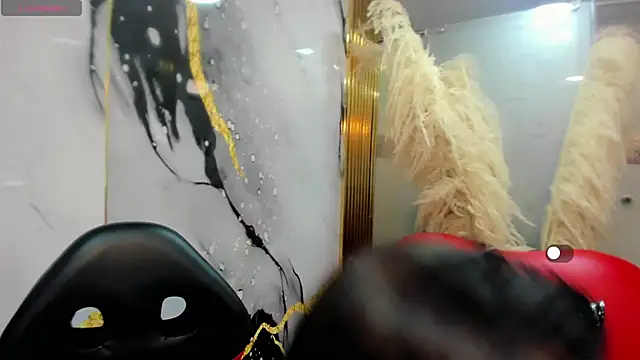 Snapshot of samy__milf chatting on 02/11/26, 07:30 samy milf online show from 02/11/26, 07:30