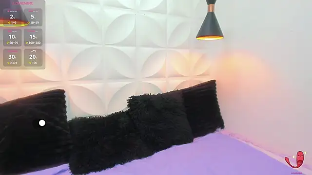 Snapshot of samy__milf chatting on 05/29/26, 07:34 samy milf online show from 05/29/26, 07:34