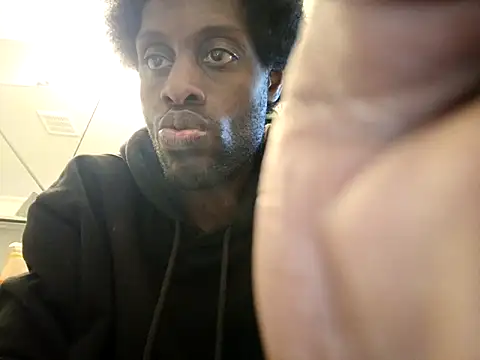 DevinToore online show from 10/10/25, 01:26