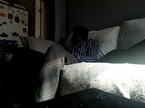 DevinToore online show from 10/11/25, 06:06