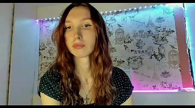 Snapshot of LisaIcon chatting on 01/20/25, 01:00 LisaIcon online show from 01/20/25, 01:00