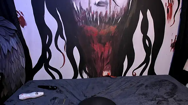 Snapshot of Kylie-fox chatting on 12/20/25, 12:07 Kylie-fox online show from 12/20/25, 12:07