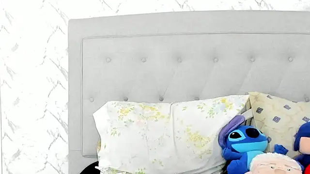 Snapshot of luigiferrara chatting on 02/09/25, 05:54 luigiferrara online show from 02/09/25, 05:54