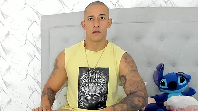 Snapshot of luigiferrara chatting on 02/28/25, 11:12 luigiferrara online show from 02/28/25, 11:12