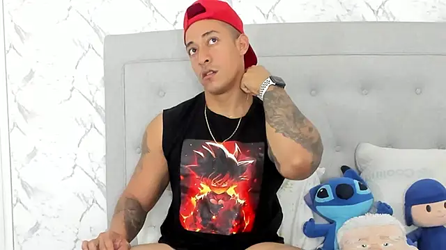 Snapshot of luigiferrara chatting on 03/16/25, 06:01 luigiferrara online show from 03/16/25, 06:01