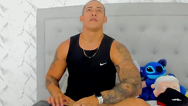 Snapshot of luigiferrara chatting on 09/14/25, 08:30 luigiferrara online show from 09/14/25, 08:30