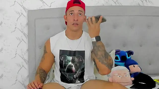 Snapshot of luigiferrara chatting on 09/20/25, 08:54 luigiferrara online show from 09/20/25, 08:54