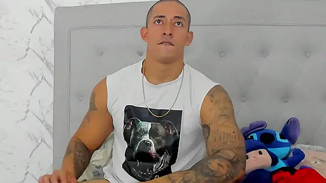 Snapshot of luigiferrara chatting on 10/10/25, 09:03 luigiferrara online show from 10/10/25, 09:03