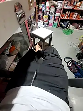 Snapshot of dickerdaddy25 chatting on 01/16/25, 04:07 dickerdaddy25 online show from 01/16/25, 04:07