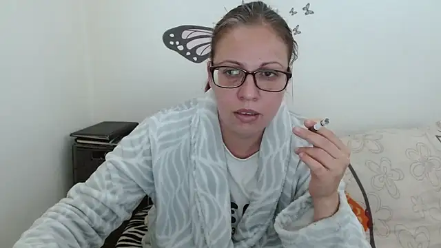 Snapshot of LadyHellene chatting on 03/30/26, 10:38 LadyHellene online show from 03/30/26, 10:38