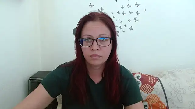 Snapshot of LadyHellene chatting on 04/14/26, 08:20 LadyHellene online show from 04/14/26, 08:20