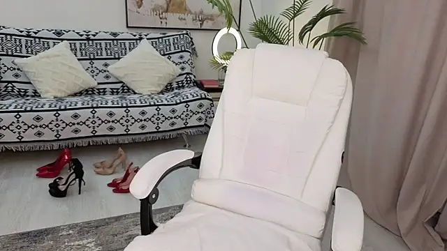 Beylly online show from 04/29/26, 05:30
