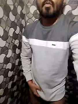 Snapshot of Jayesh_Love chatting on 01/09/25, 08:33 Jayesh Love online show from 01/09/25, 08:33