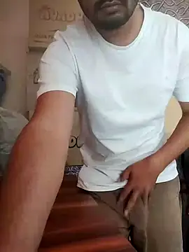 Snapshot of Jayesh_Love chatting on 02/11/25, 05:37 Jayesh Love online show from 02/11/25, 05:37