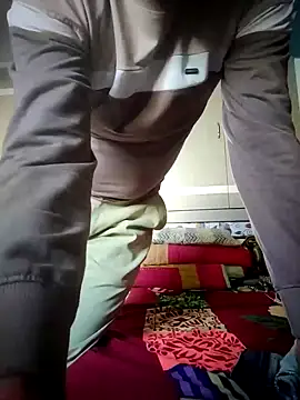 Snapshot of Jayesh_Love chatting on 02/15/25, 06:23 Jayesh Love online show from 02/15/25, 06:23