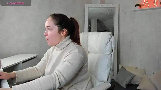 Aliisson Edwards online show from 02/02/25, 12:30