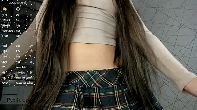 sailorrmoon online show from 11/06/25, 03:29