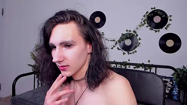 FillDammon online show from 01/22/25, 01:11