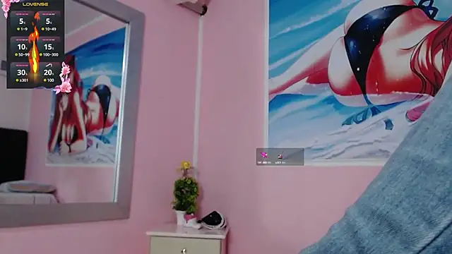 Snapshot of _candy_jade_ chatting on 02/01/25, 12:47 candy jade online show from 02/01/25, 12:47