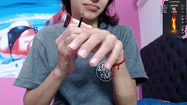 Snapshot of _candy_jade_ chatting on 02/13/25, 12:43 candy jade online show from 02/13/25, 12:43