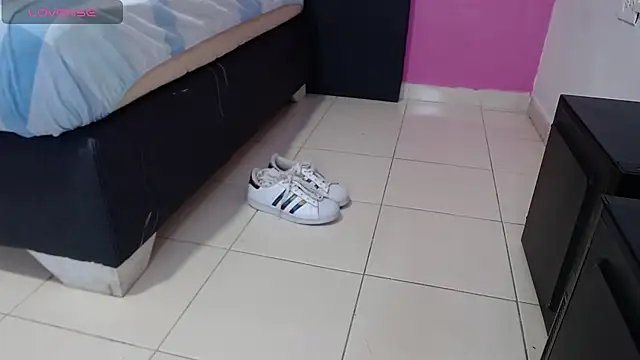 Snapshot of _candy_jade_ chatting on 09/23/25, 11:35 candy jade online show from 09/23/25, 11:35