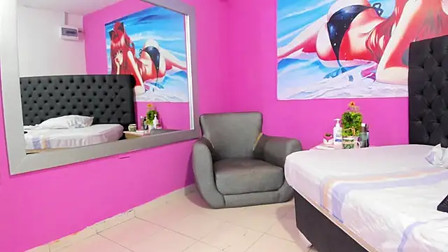 Snapshot of _candy_jade_ chatting on 10/14/25, 01:23 candy jade online show from 10/14/25, 01:23