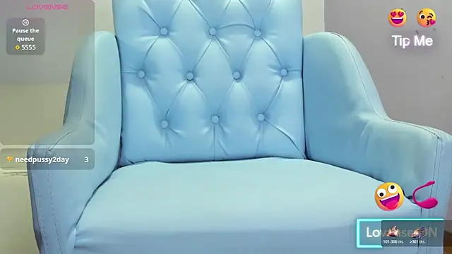 Snapshot of _candy_jade_ chatting on 11/11/25, 11:32 candy jade online show from 11/11/25, 11:32