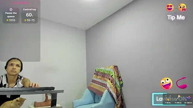 Snapshot of _candy_jade_ chatting on 11/15/25, 11:18 candy jade online show from 11/15/25, 11:18