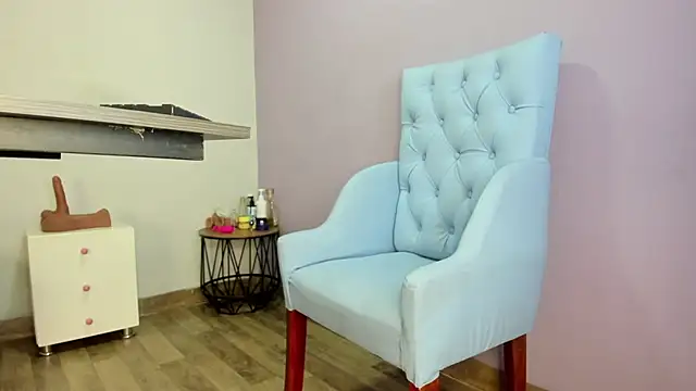 Snapshot of _candy_jade_ chatting on 11/18/25, 11:14 candy jade online show from 11/18/25, 11:14