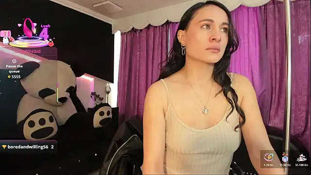 Coral Gibson online show from 12/03/25, 12:47