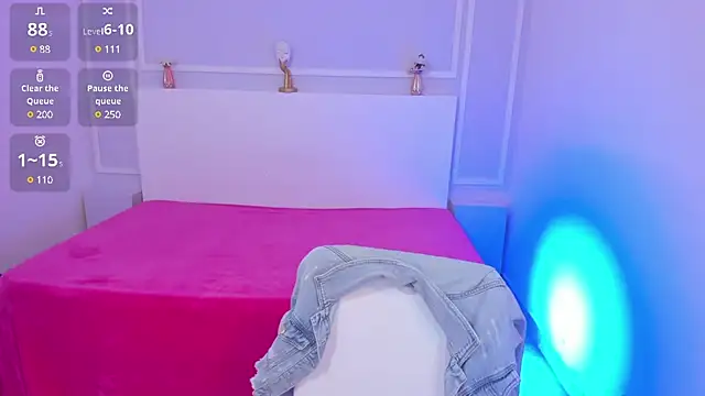 Snapshot of ScarlettWet9 chatting on 01/02/25, 03:26 ScarlettWet9 online show from 01/02/25, 03:26