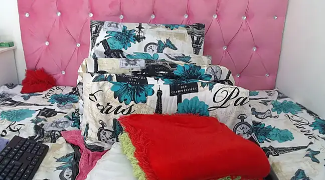 Hotty-boobsxxx online show from 02/24/25, 10:04