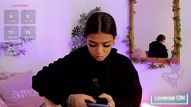 GiaFu online show from 09/28/25, 11:59