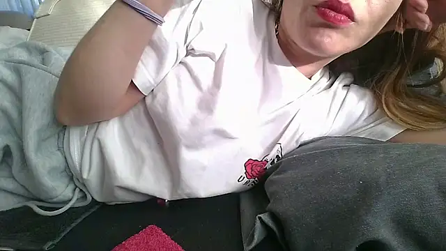 KarolinaReaper online show from 02/03/25, 02:13