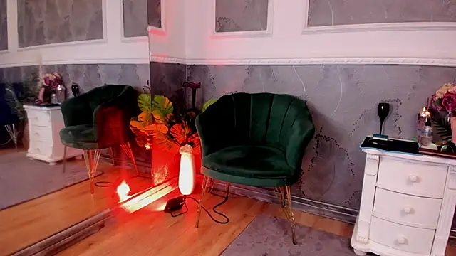 anissia teaser online show from 03/04/25, 10:35