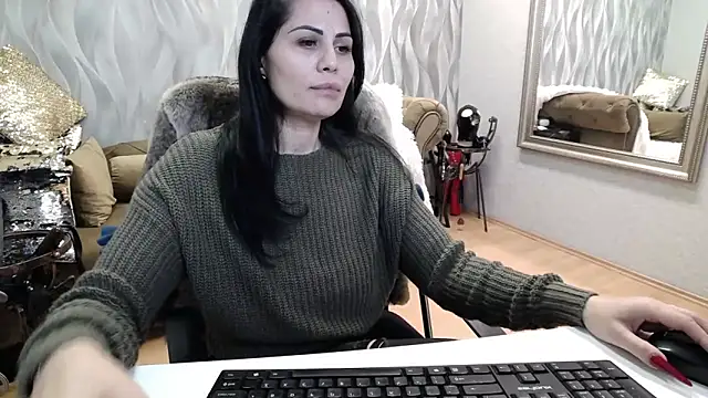 Sara Poison online show from 11/10/25, 03:27