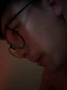 ex199212 online show from 02/11/25, 02:35