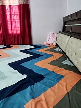 Snapshot of santurmom chatting on 09/10/25, 05:29 santurmom online show from 09/10/25, 05:29