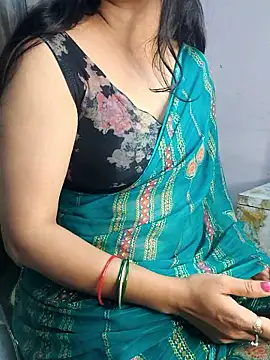 Snapshot of santurmom chatting on 01/05/26, 05:27 santurmom online show from 01/05/26, 05:27