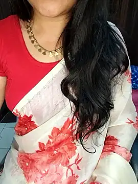 Snapshot of santurmom chatting on 01/15/26, 05:27 santurmom online show from 01/15/26, 05:27