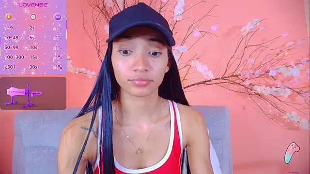 Charlotte Love10 online show from 11/02/25, 08:55