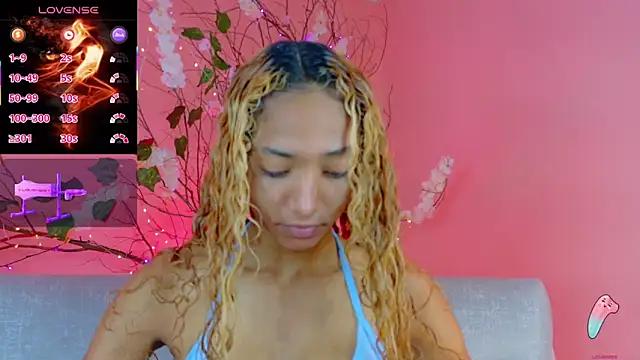 Charlotte Love10 online show from 11/13/25, 01:21