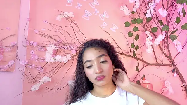 Charlotte Love10 online show from 06/27/26, 12:22