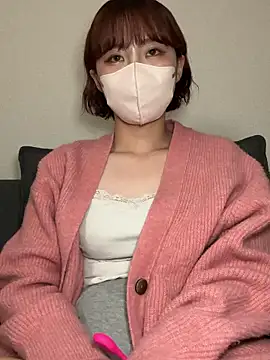 -x MIU x online show from 06/14/26, 10:17