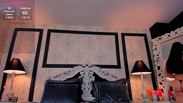 ImSophiie online show from 03/08/25, 11:18