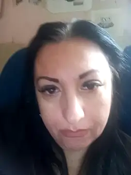 Snapshot of Veronica-Celie chatting on 02/18/26, 10:00 Veronica-Celie online show from 02/18/26, 10:00