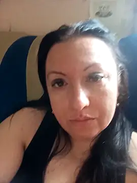 Snapshot of Veronica-Celie chatting on 03/21/26, 12:32 Veronica-Celie online show from 03/21/26, 12:32
