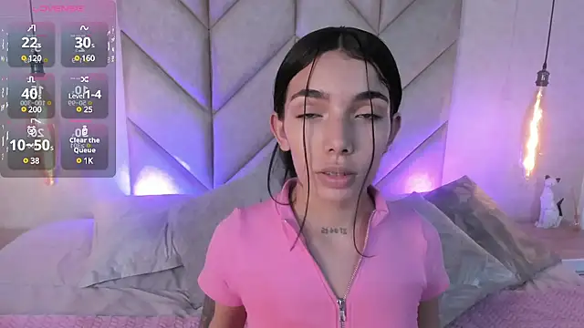 Mollymoon1 online show from 12/04/24, 07:34